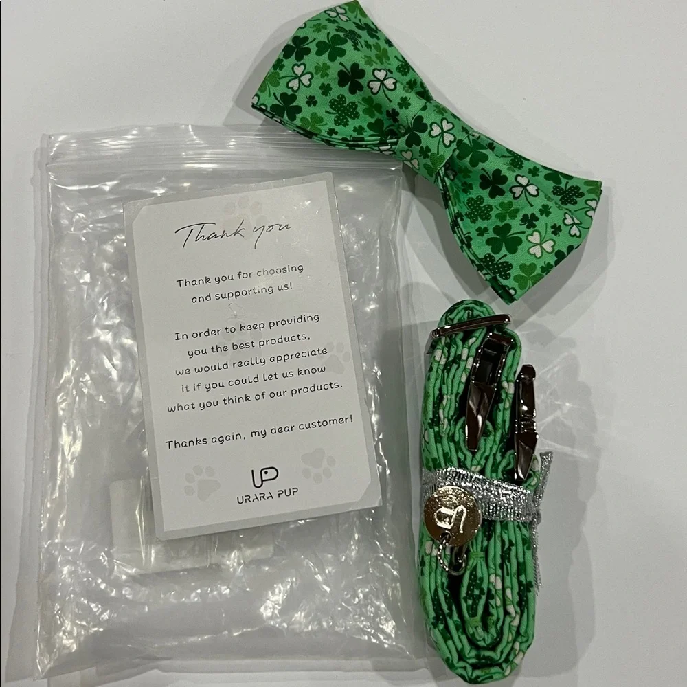 UP Urara Pup shamrock leash and bow tie for dogs size Medium BRAND NEW